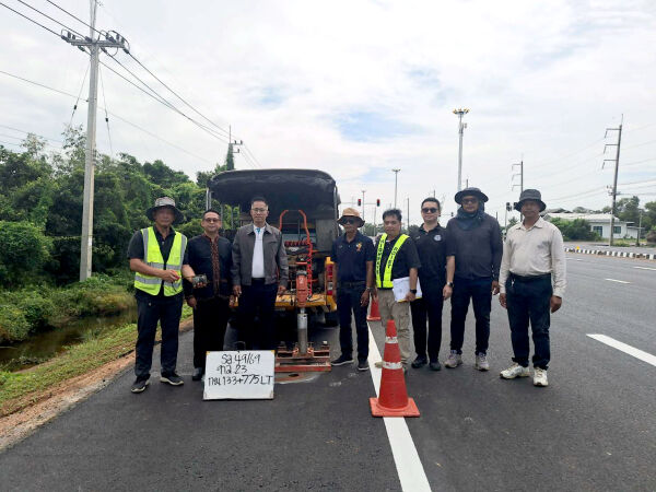 “ร่วมตรวจรับงานก่อสร้าง ตามสัญญา ที่ รอ.49/2569 กิจกรรมงานปรับปรุงความปลอดภัยบริเวณทางแยกอันตราย โดยกายภาพ ในทางหลวงหมายเลข 2